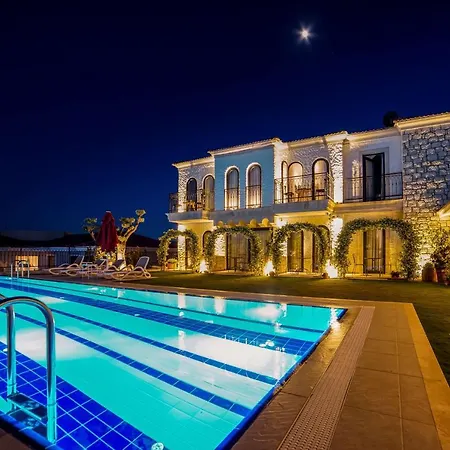 Cemal Alaçati Butık Hotel *