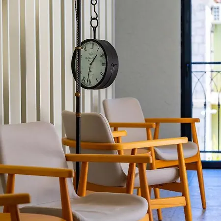 Cemal Butik * 阿拉恰特